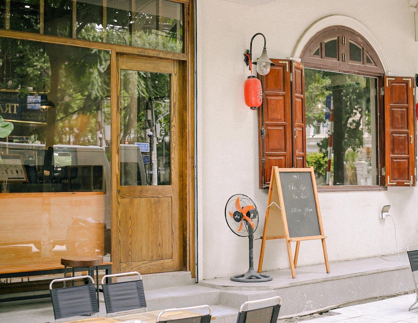 nhẹ Lê Văn Thịnh