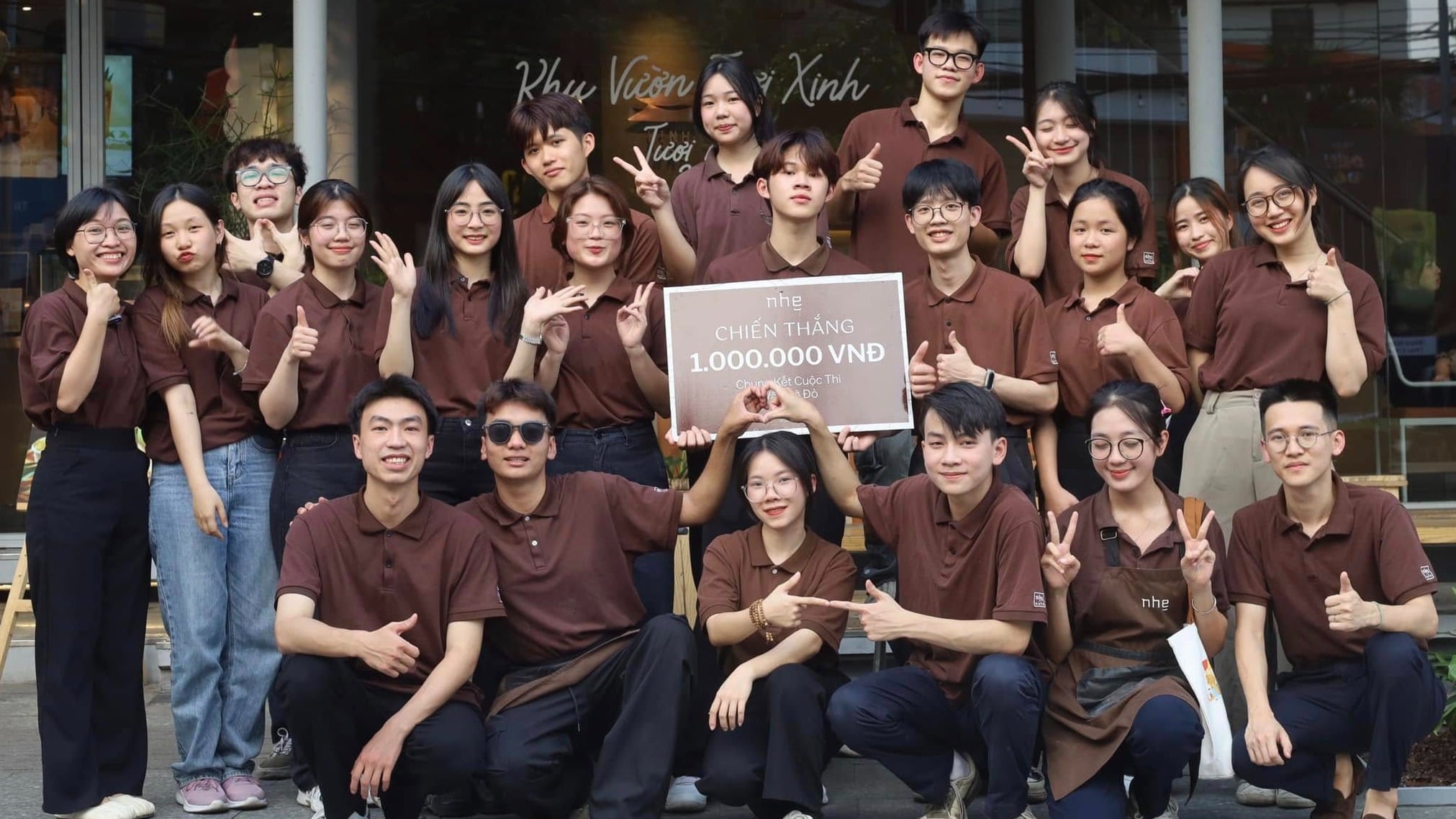 [RECAP] Chung Kết Cuộc Thi “Vẫy Cờ Đỏ” Kỷ Niệm Bắc Nam Về Chung Một Nhà Cùng Nhẹ Cafe