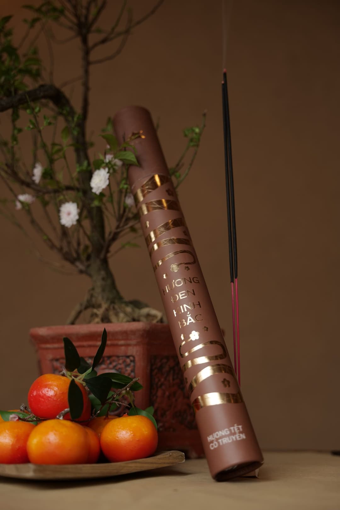 Hộp Hương Đen Tết 2025