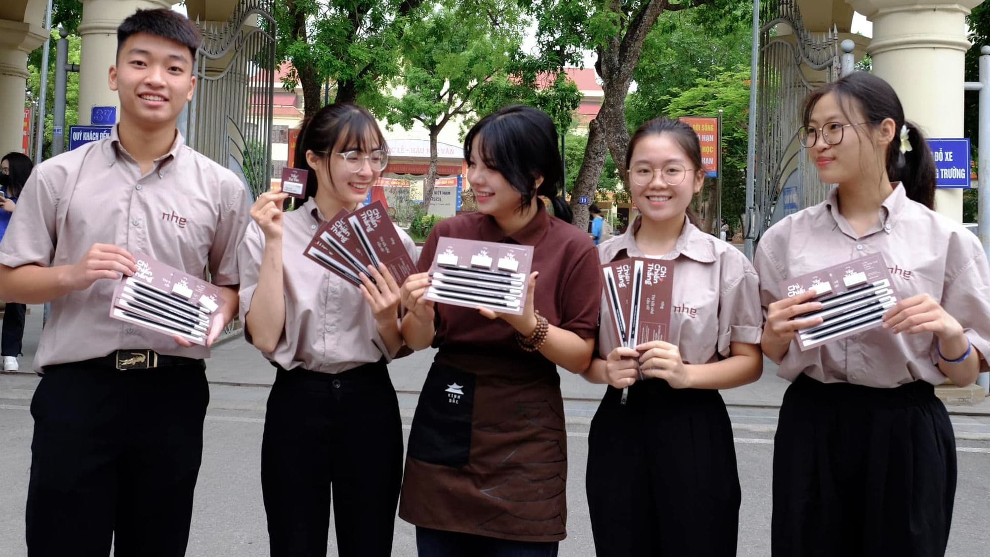 Nhẹ Cafe Tiếp Sức Mùa Thi Tốt Nghiệp THPT Năm 2024