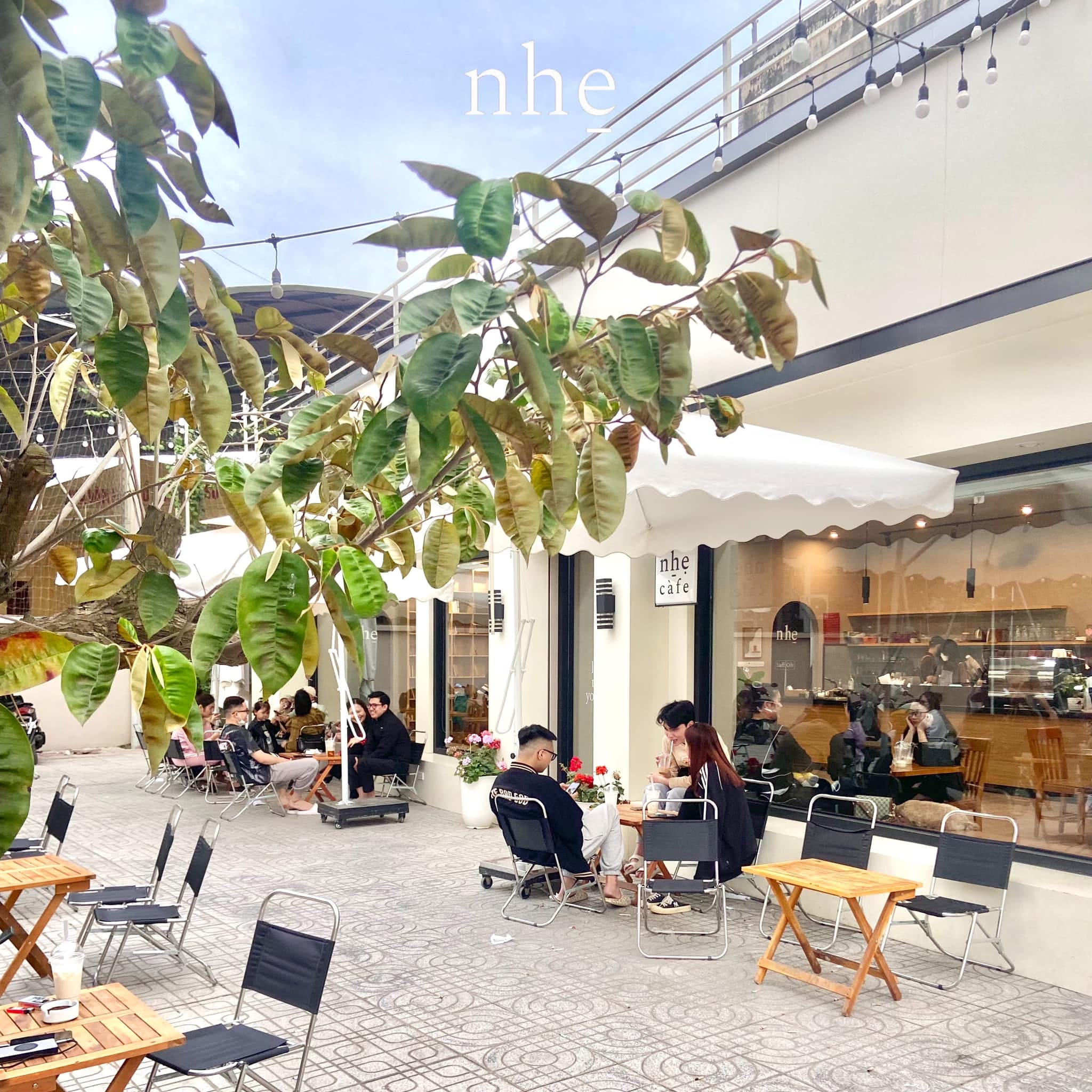 nhẹ Nguyễn Thị Lưu